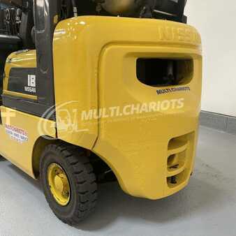 Chariots élévateurs GPL 2004  Nissan PD01A18PQ (3)