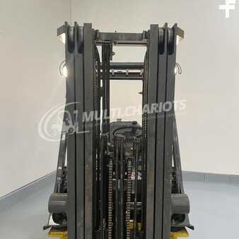 Chariots élévateurs GPL 2004  Nissan PD01A18PQ (4)