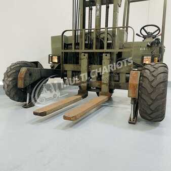 Empilhador todo-terreno 1996  Transmanut TTA (6)
