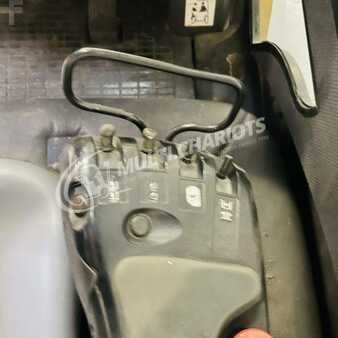 Empilhador diesel 2005  CAT Lift Trucks DP30N (10)