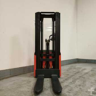 Pallet Stackers 2003  Manitou ES410 (2)