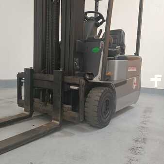 Electric - 4 wheels 2009  TCM FTB16-7 (2)