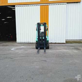 Empilhador a gás 1995  Mitsubishi FG25 (3)