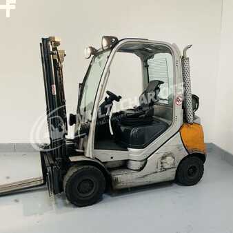 LPG VZV 2007  Still RX70-25T (2)