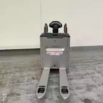 Autres 2023  Still EXH-S20 (5)