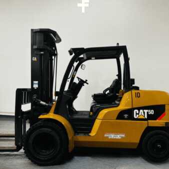 Empilhador diesel 2016  CAT Lift Trucks DP50 (3)