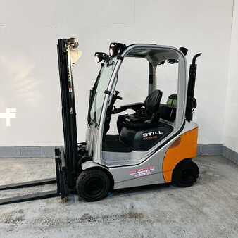 Chariots élévateurs GPL 2014  Still RX70-16T (1)