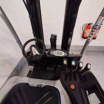 Elektro čtyřkolový VZV 2012  Still RX20-16 (5)