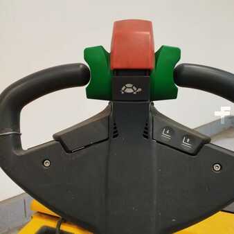 Transpalettes éléctriques  Jungheinrich EJEC20 (7)