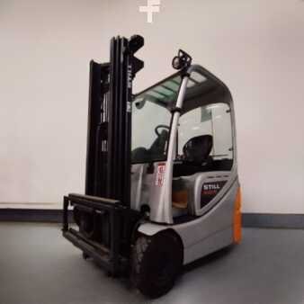 Eléctrico - 4 rodas 2011  Still RX20-15 (1)