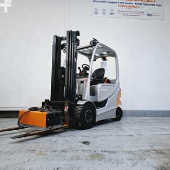 Elektro čtyřkolový VZV 2012  Still RX60-25 (1)