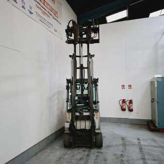 Chariots élévateurs GPL 2017  Still RX70-18T (4)