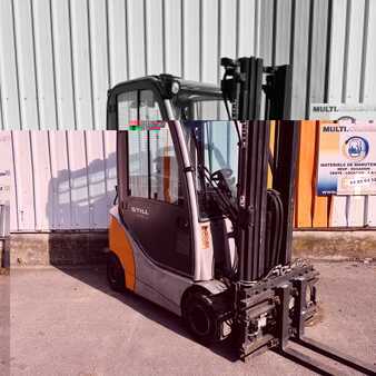 Chariots élévateurs GPL 2015  Still RX70-20T (2)