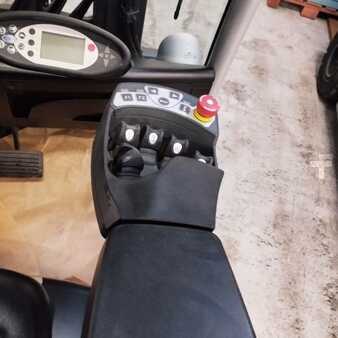 Chariots élévateurs GPL 2019  Still RX70-16T (5)