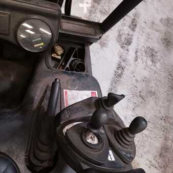 Elektro čtyřkolový VZV  Fenwick E16 (5)