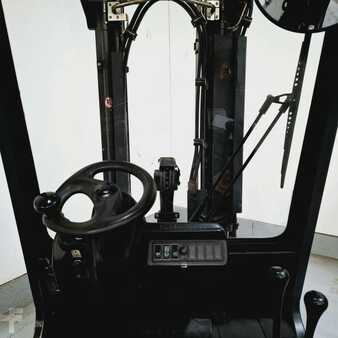 Carrelli elevatori GPL  Fenwick H18T-03 (8)