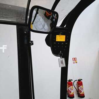 Elektro čtyřkolový VZV  Yale ERP15VT (8)