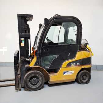 Outro 2004  CAT Lift Trucks GP25N (3)