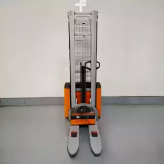 Wózek wysokiego podnoszenia 2014  Still EGV16 (2)