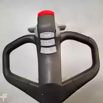 Wózek wysokiego podnoszenia 2014  Still EGV16 (5)