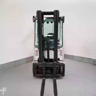 Chariots électriques à 4 roues 2019  Still RX20-16L (2)