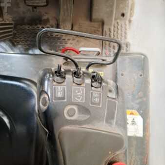 Eléctrico - 4 rodas 2009  CAT Lift Trucks EP20NT (8)