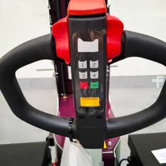 Outro 2025  Mobylift TC200AM (12)