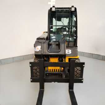 Autres 2015  JCB TLT30G (2)