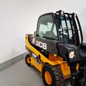 Autres 2015  JCB TLT30G (3)