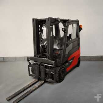 El truck - 4 hjulet 2017  Fenwick E25 (1)