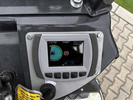 Sähkö - 4 pyör 2019  Aisle Master 15SHE (5)