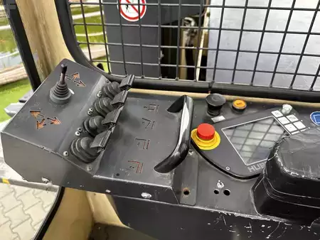 Négyutas targonca 2009  HUBTEX MQ50 (7)