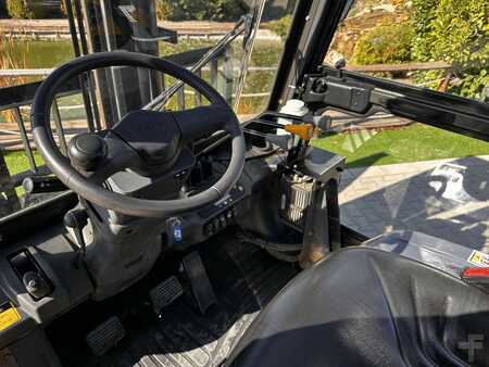 Dízel targoncák 2019  TCM FD70-4L (5)