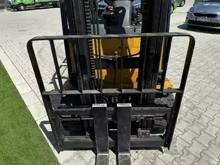 Elektro 4 Rad 2023  Hyundai 35B-9U (11)