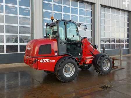 Miscelaneo 2010  Weidemann 4070 CX100 (1)