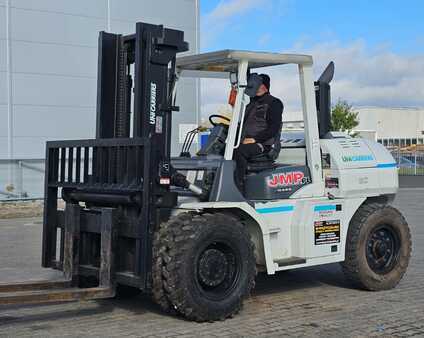 Dieseltruck 2015  Unicarriers ZX80  FD80-3 DUPLEX 3m (5)