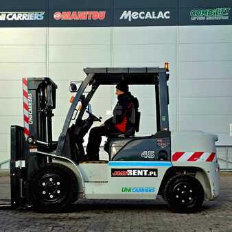 Wózki widłowe diesel 2019  Unicarriers D1 F4 A45Q  GX45 (7)