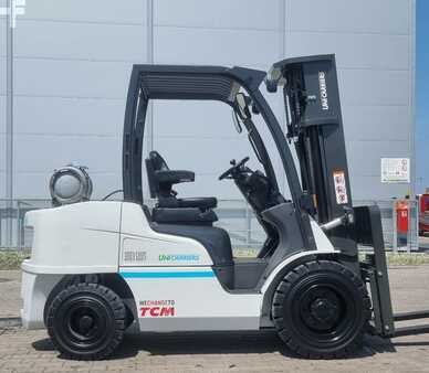 Carretilla elevadora GLP 2022  Unicarriers U2D2A35  FG35NT (10)