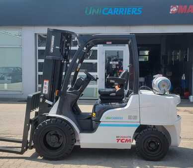 Carretilla elevadora GLP 2022  Unicarriers U2D2A35  FG35NT (3)