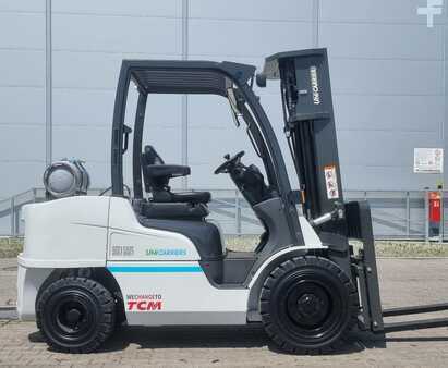 Carretilla elevadora GLP 2022  Unicarriers U2D2A35  FG35NT (9)
