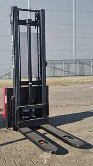 Apilador eléctrico 2023  Reddot ES12-ES  3300mm UNUSED (10)