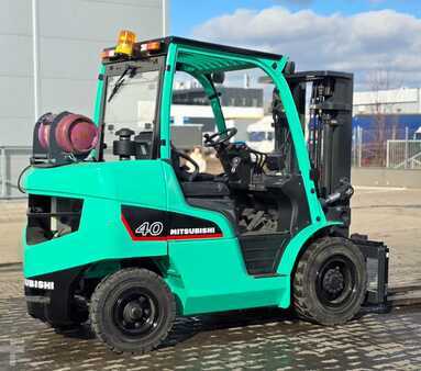 Carrelli elevatori GPL 2016  Mitsubishi FG 40 NT (5)
