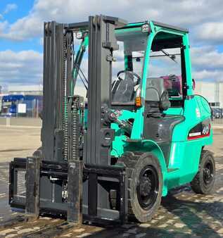 Carrelli elevatori GPL 2016  Mitsubishi FG 40 NT (9)