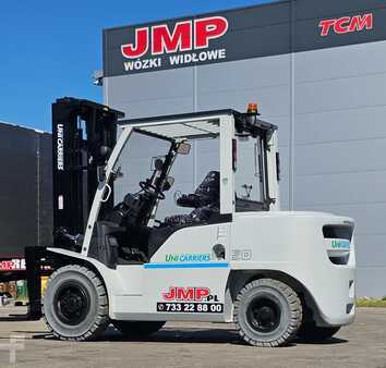 Diesel Forklifts 2013  Unicarriers DG1F4A50Y   GX50 D (13)