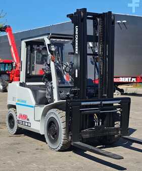 Diesel Forklifts 2013  Unicarriers DG1F4A50Y   GX50 D (7)