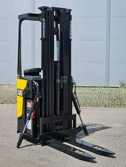 Smalgångstruckar 2017  CAT Lift Trucks NSR 16 N (10)