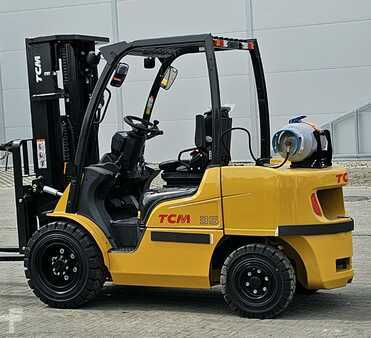 Empilhador a gás 2024  TCM FGE35-E2  BRAND NEW TR4300mm (6)