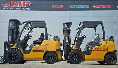 Empilhador a gás 2024  TCM FGE35-E2  BRAND NEW TR4300mm (8)