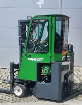 4-Vejs truck 2020  Combilift CB 2500 LPG (4)