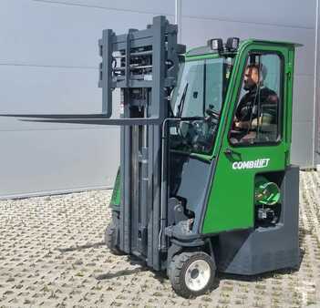 4-Vejs truck 2020  Combilift CB 2500 LPG (6)